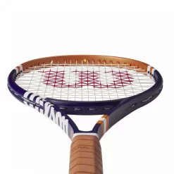 Raquette Wilson Blade 98 16x19 V8.0 Roland Garros 2023 (305g) -Tennis Soldes Magasin raquette wilson blade 98 16x19 v80 roland garros 2023 305g 3