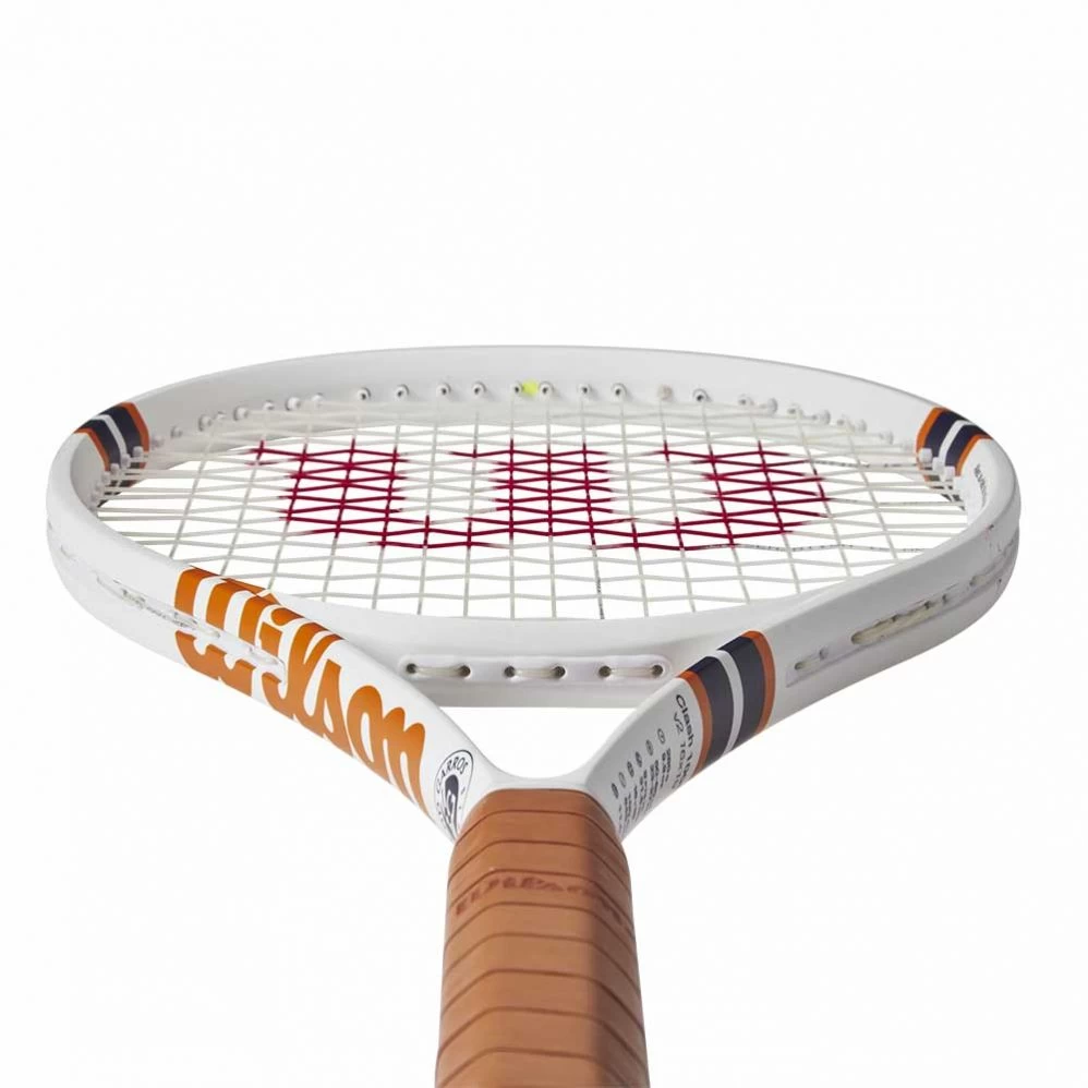 Raquette Wilson Clash 100L V2 Roland Garros 2023 (280g) 4 Raquette Wilson Clash 100L V2 Roland Garros 2023 (280g) – Image 4